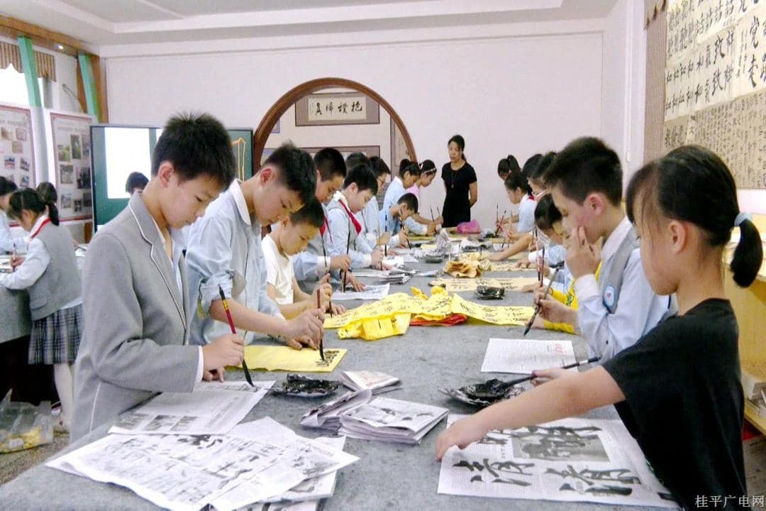 桂平市逸夫实验小学获自治区教育厅认定为全区首批课后服务典型案例